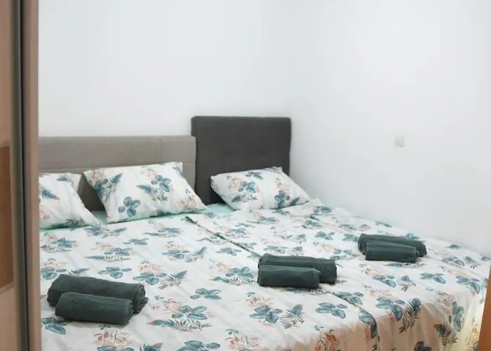 The Red Sofa Apartment Skopje